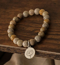 Fashioned Bracelet (Pulsera Diseñada)